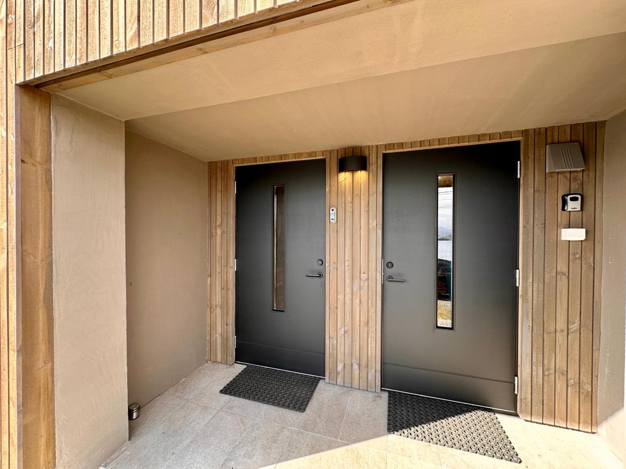 Grytebust Apartment Norvasundet Exterior photo